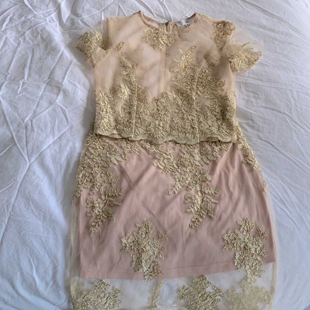 Gorgeous gold threaded top and skirt set, can be worn like a dress